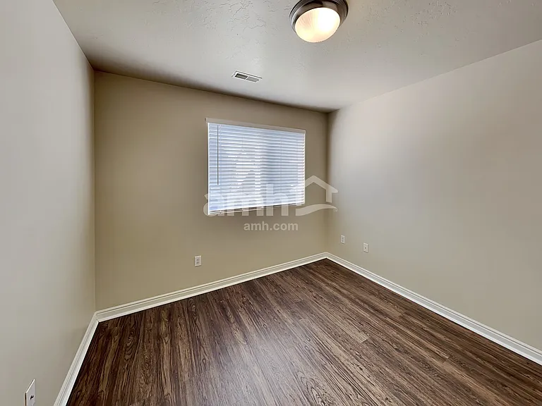 456 W Bountiful Way — Photo 18
