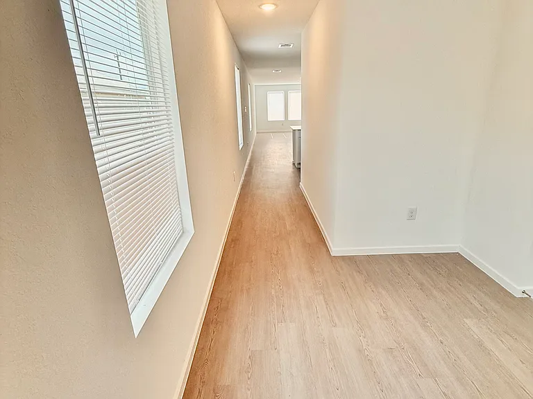 20910 Sumac Grv — Photo 7