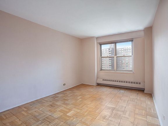 5th image of 570 Grand St #L1501