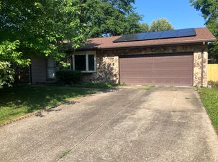 501 Saint John Dr, Belleville, IL