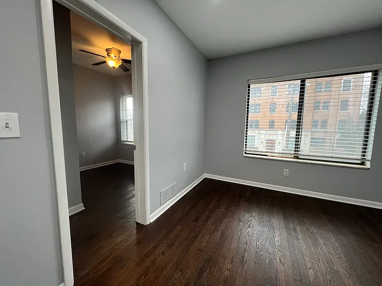 1096 Van Dyke St #202 — Photo 17