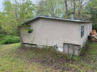 1102 Samples Chapel Rd SE, Old Fort, TN 37362