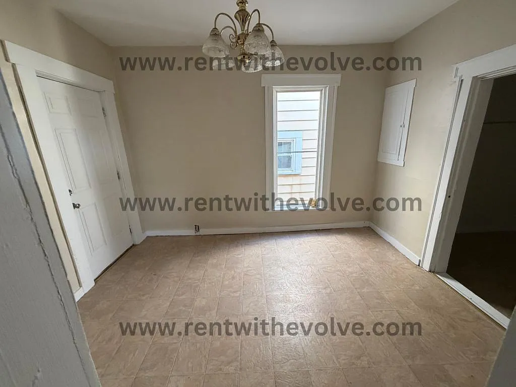 607 Stone St., Winchester, IN — Photo 2