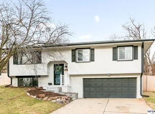 12742 Fowler Cir, Omaha, NE 68164