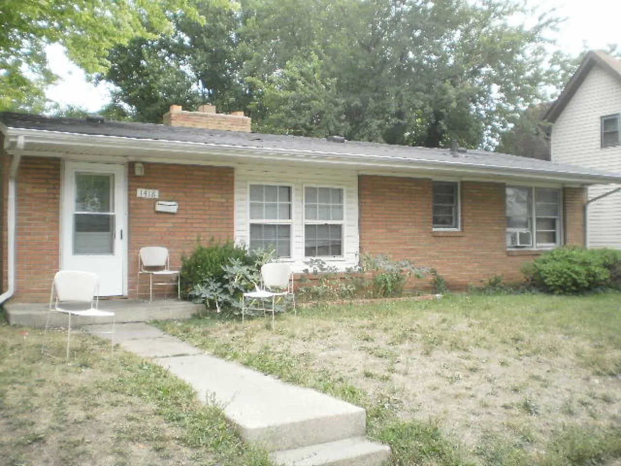 1418 Locust St photo 1