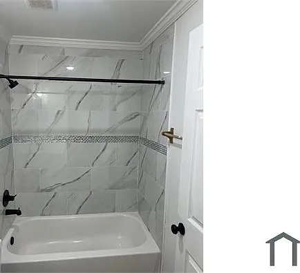 2111 Christian St #1 — Photo 17
