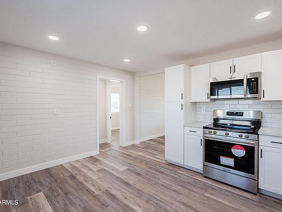 4th image of 11380 N 113TH Drive