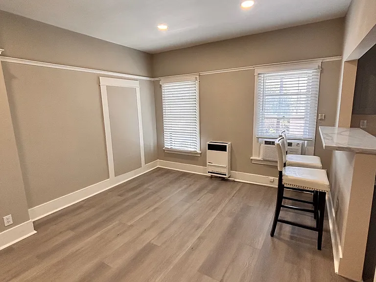 3401 N Mission Rd #12 — Photo 13