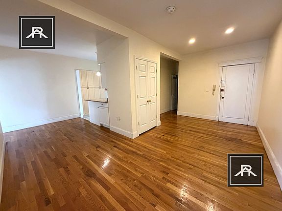 3rd image of 1872 Commonwealth Ave APT 5