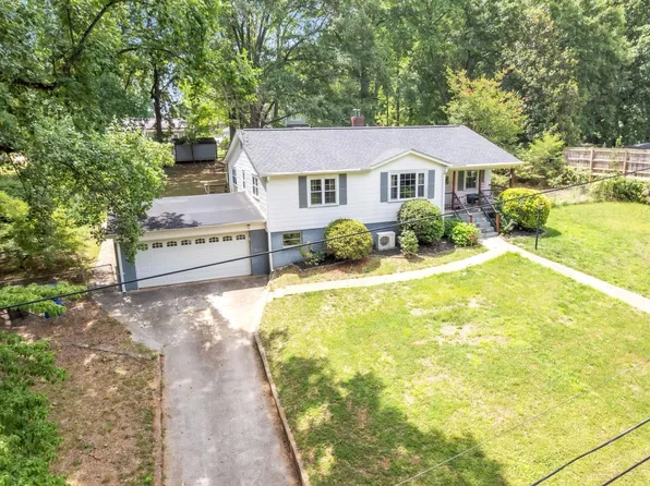 5 Jones Cir, Greenville, SC 29617