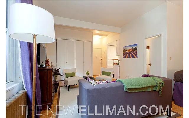 Rented by Douglas Elliman | media 18