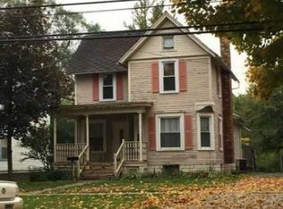 1051 Michigan Ave, Adrian, MI 49221