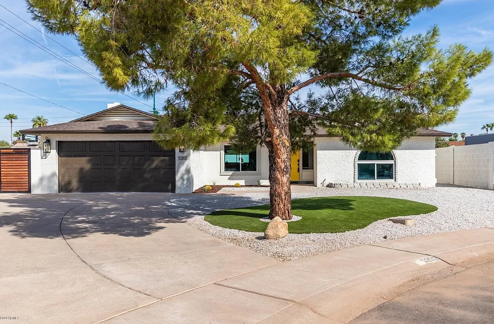 4 bed, 2099 sqft, $5,995 — Photo 1