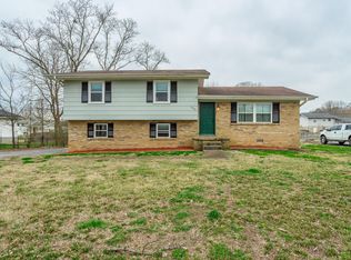 1306 Scout Rd, Hixson, TN 37343