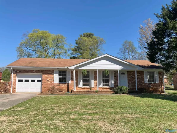 2912 Broadview Dr NW, Huntsville, AL 35810