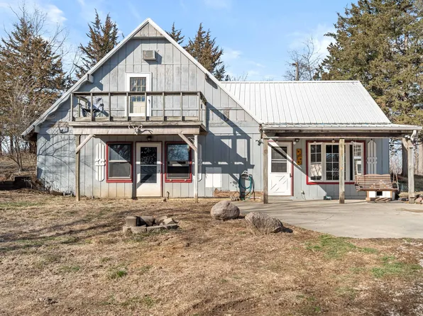 28609 & 28611 Amarillo Ave, Linden, IA 50146