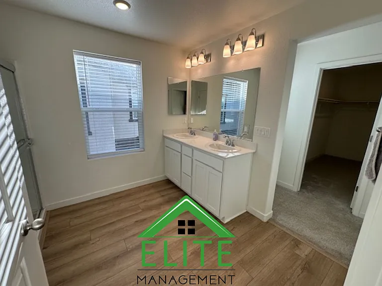 1525 Bluegill Way — Photo 29