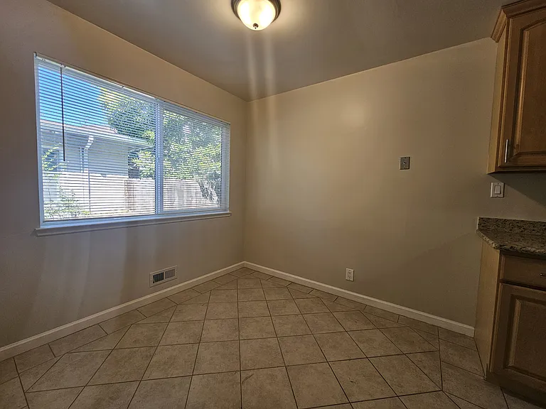 Breakfast area by the kitchen
