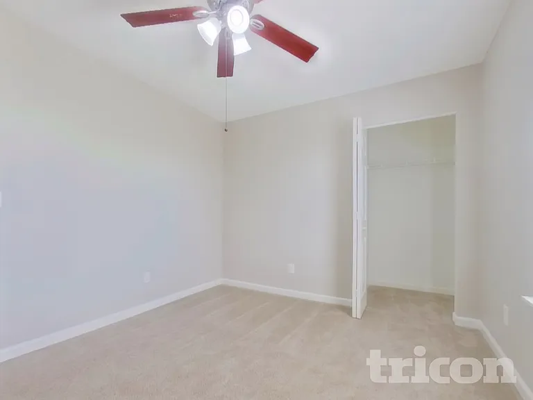 390 Fox Trot Dr — Photo 10