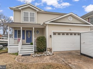 1226 Bancroft Ave, Colonial Beach, VA 22443