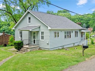 1051 Thorn Run Rd, Coraopolis, PA 15108
