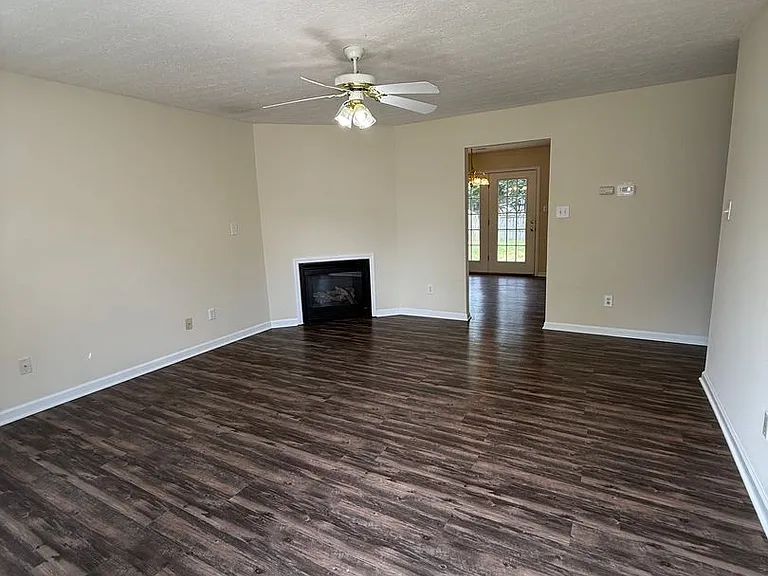 2333 Settlers Ridge Ln — Photo 2