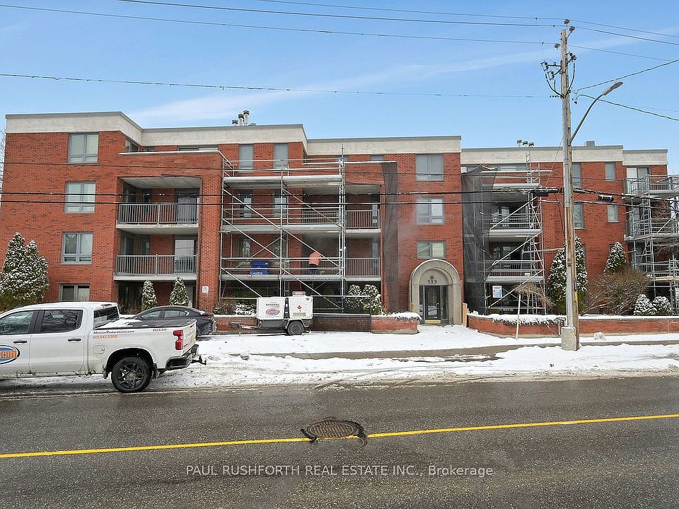 1st image of 939 N River Rd #202