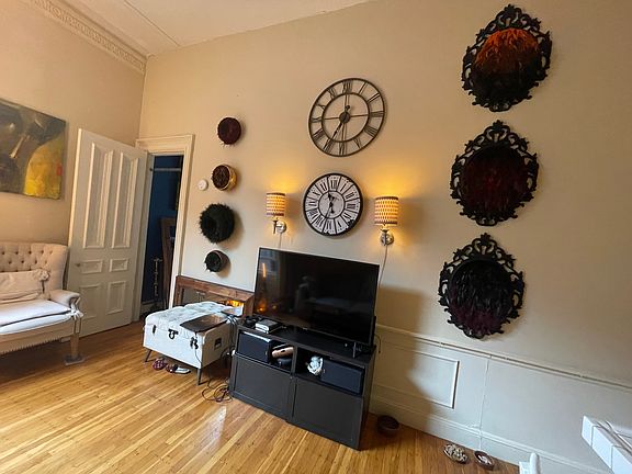 5th image of 64 Commonwealth Ave APT 4