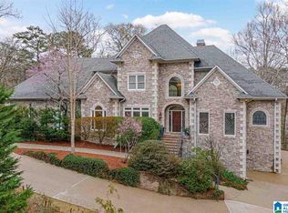 2724 Stonehaven Pl, Birmingham, AL 35242