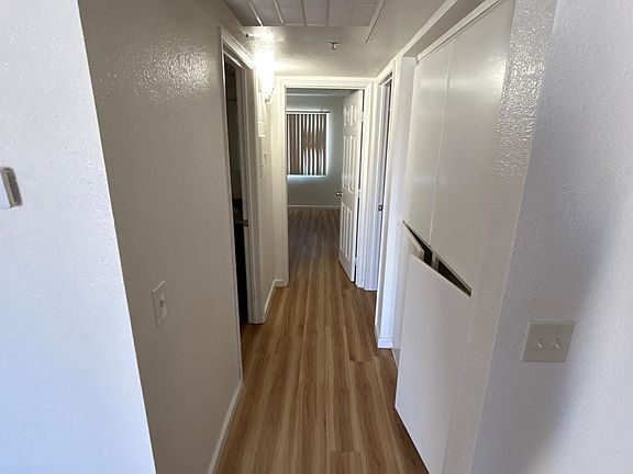 4th image of 9249 Cypress Ave