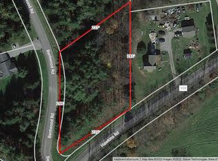 4784 Bentwood Rd, New Waterford, OH 44445