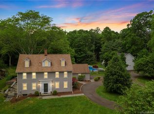 1001 Hillside Rd, Fairfield, CT 06824