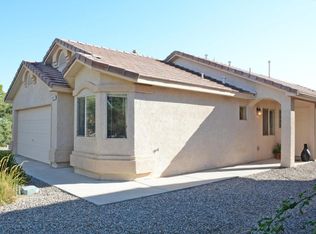 1421 Danzante Dr SE, Rio Rancho, NM 87124