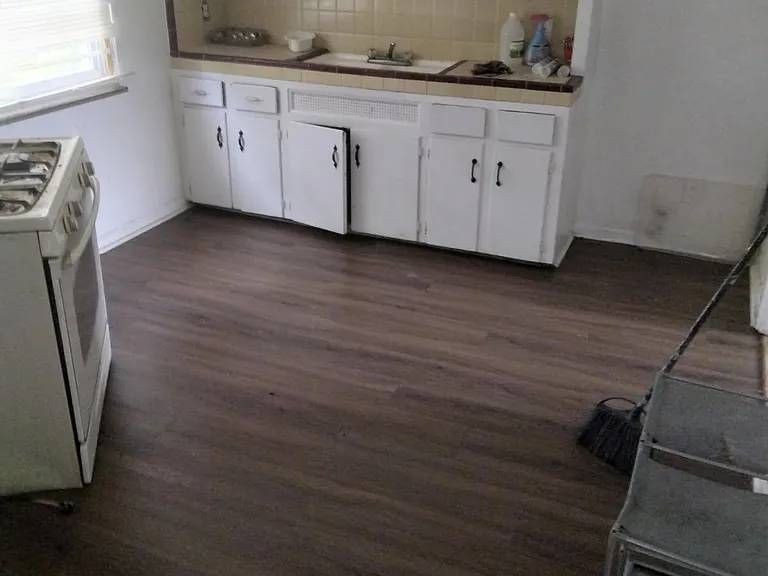 15250 Forrer St — Photo 1