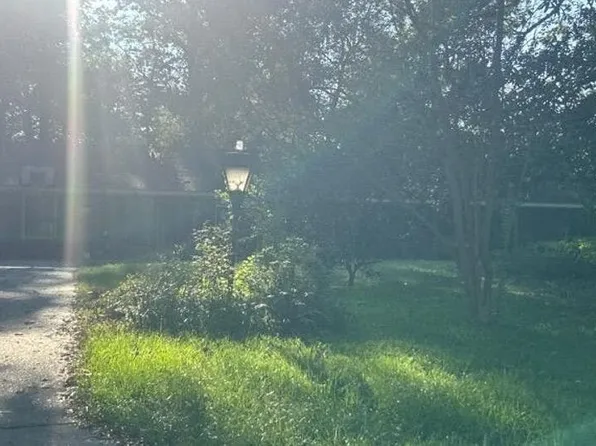 812 Magnolia Wood Ave, Baton Rouge, LA 70808