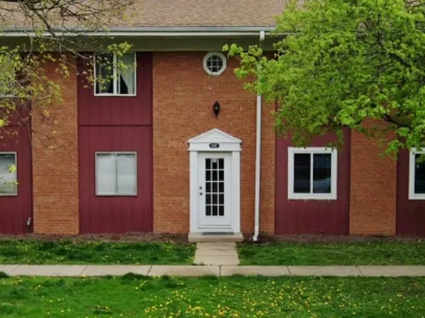 833 N Randall Rd APT C3, Aurora, IL 60506