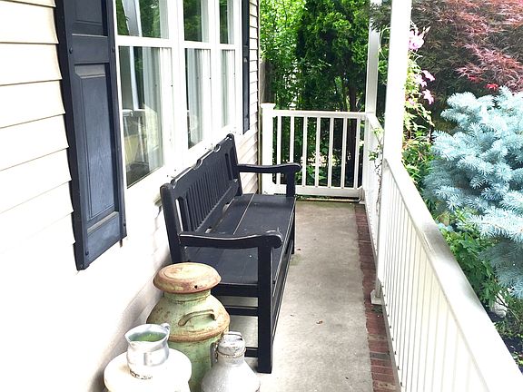 2nd image of 766 Francis Dr