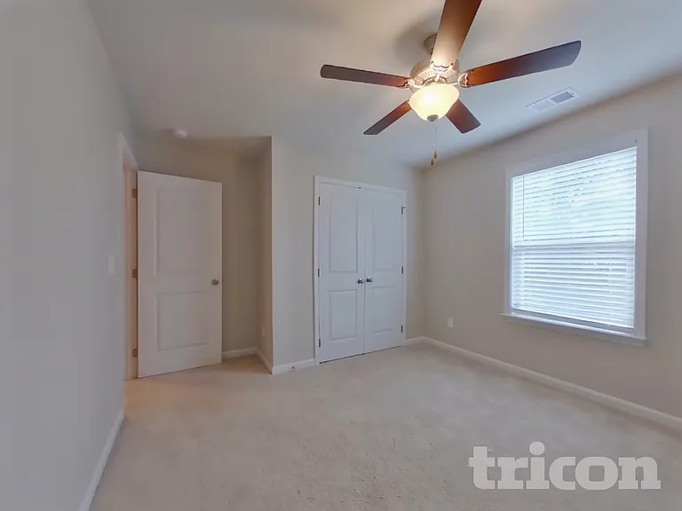 83 Leyland Ct — Photo 11