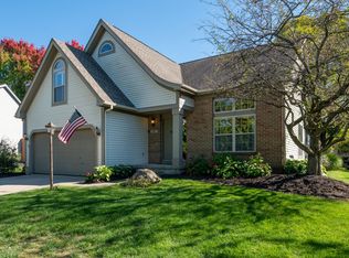 887 Selkirk Way, Pickerington, OH 43147