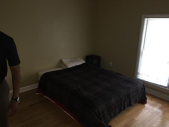2nd image of 311 Rose Hall
