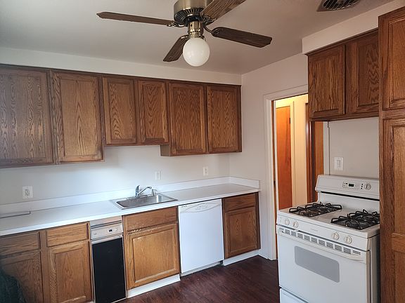 2nd image of 28120 Joan St