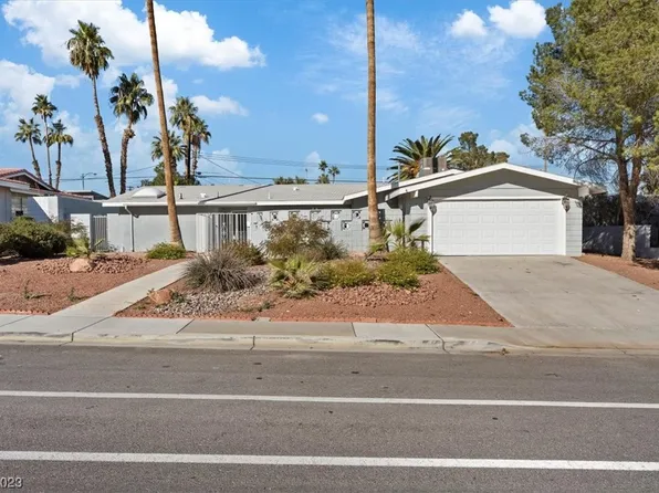 1552 Pawnee Dr, Las Vegas, NV 89169