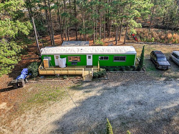 4th image of 136 Edison Road