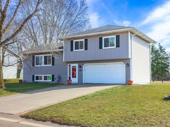 564 Westfield Ln, Vadnais Heights, MN 55127