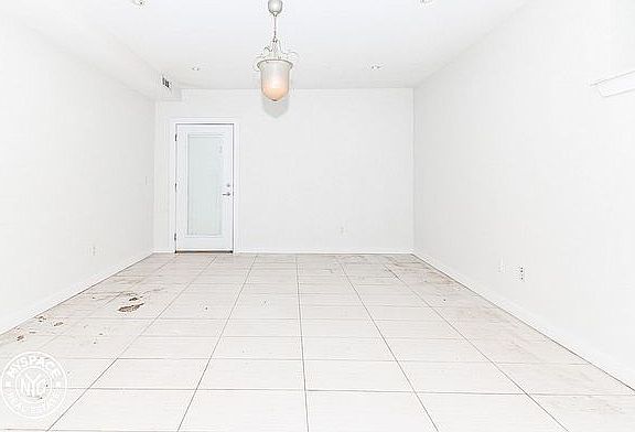 3rd image of 1159 Dean St #6F