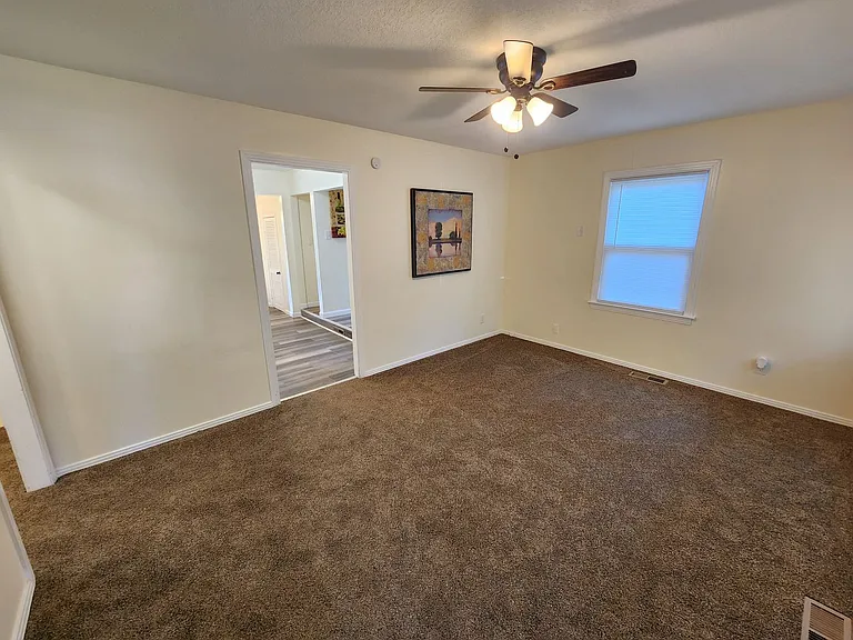 917 SW Watson Ave — Photo 19