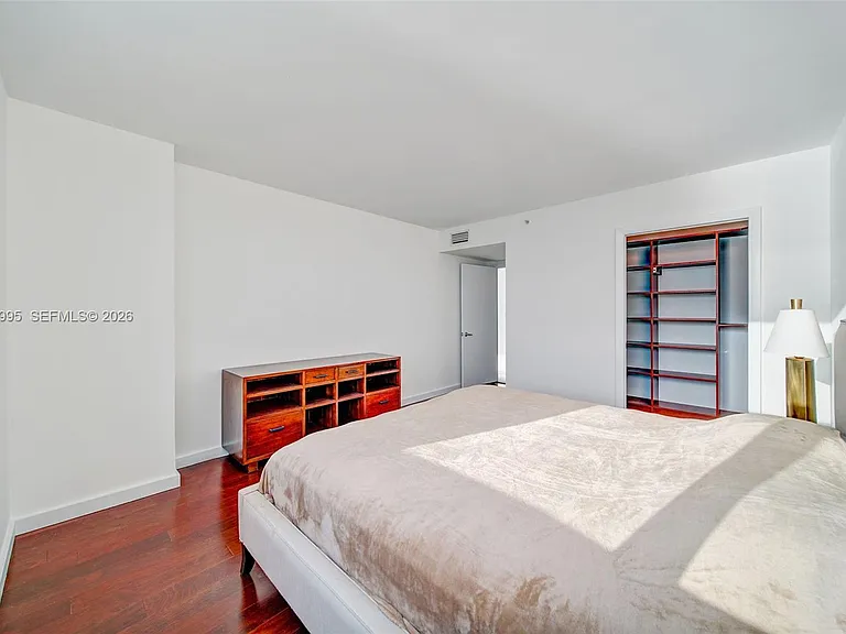 650 West Ave #805 — Photo 13