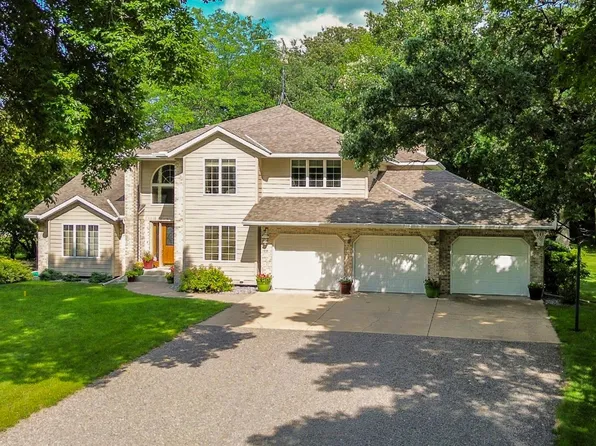 19644 Skyview Cir, Hutchinson, MN 55350