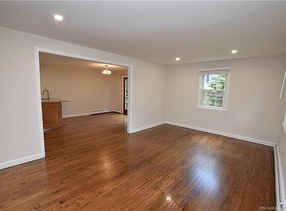 4th image of 108 Clinton St #108