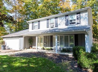815 Beechwood Dr, Medina, OH 44256